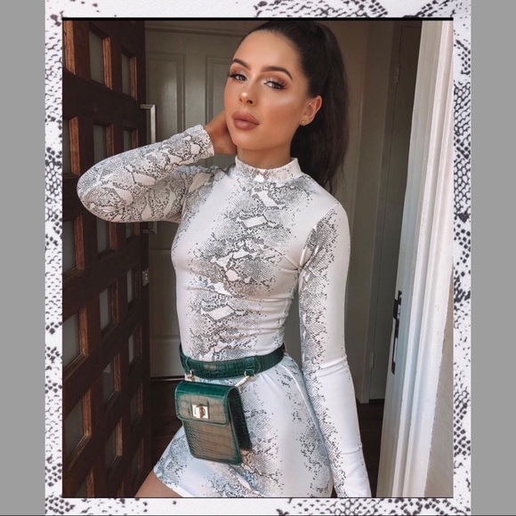 5 ⭐️ Venom - Snakeskin Print Party Dress - Picture 6 of 8